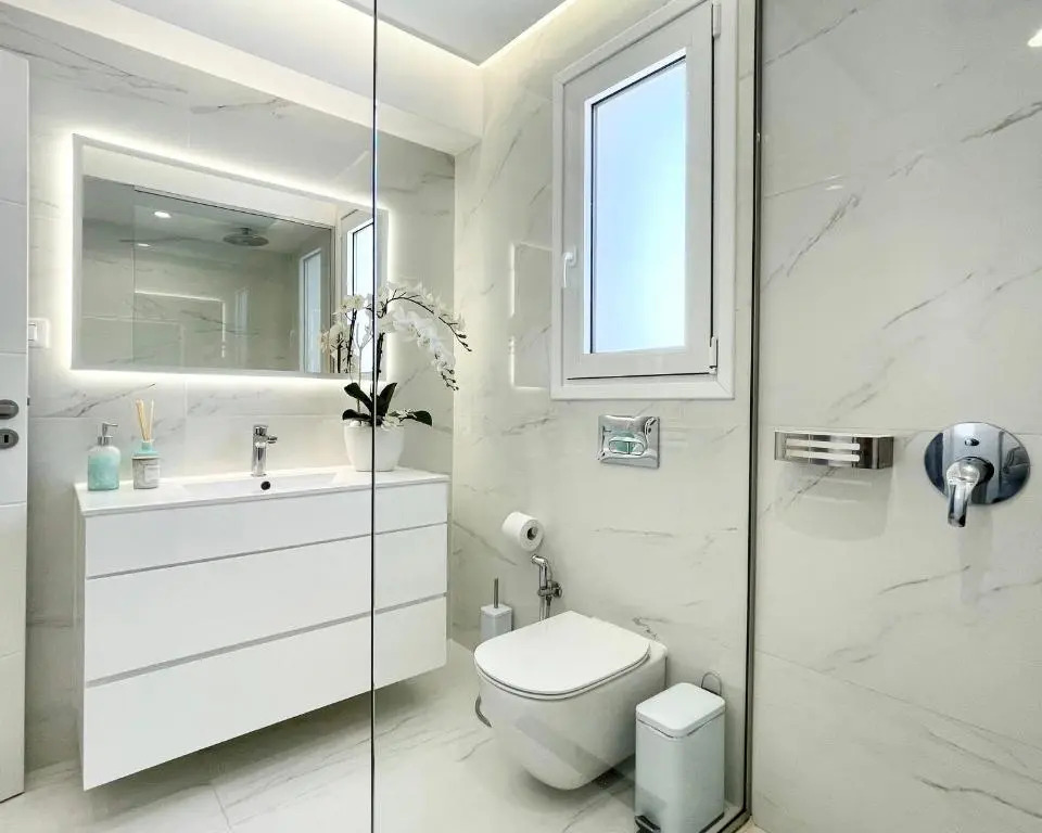 White House Kokas Luxury Apartments