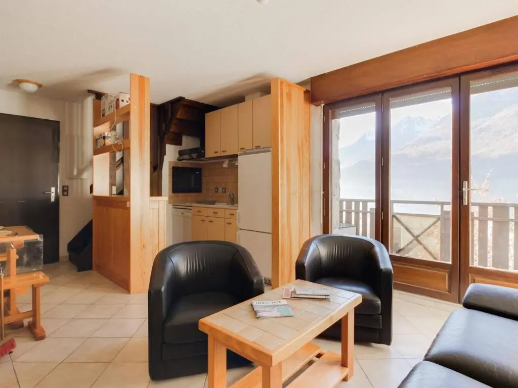 Appartement Esquièze-Sère, 3 pièces, 4 personnes - FR-1-402-82
