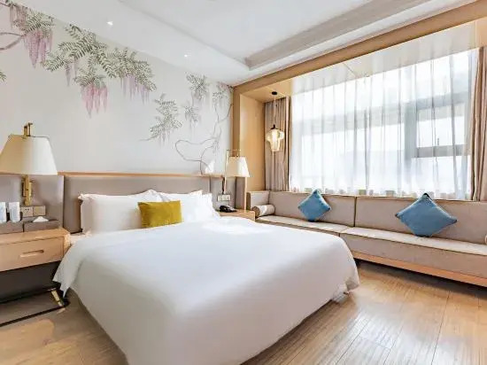 Nantai Crystal Hotel (Chongzhou Branch)