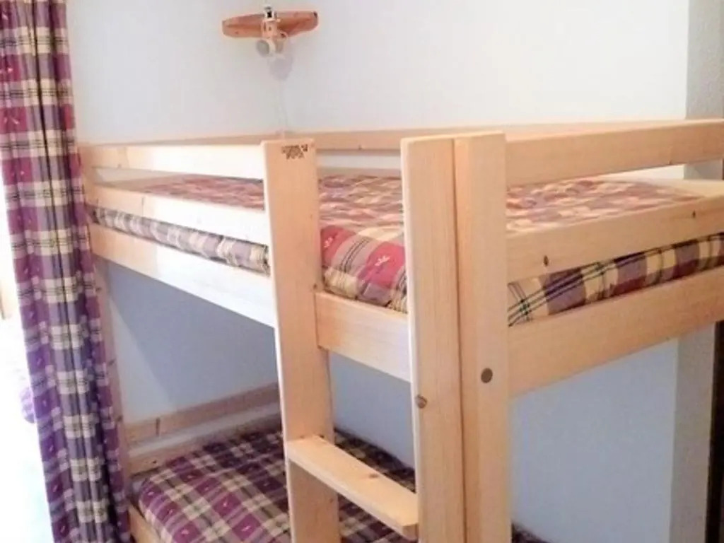 Appartement Le Biot, 2 pièces, 6 personnes - FR-1-573-66