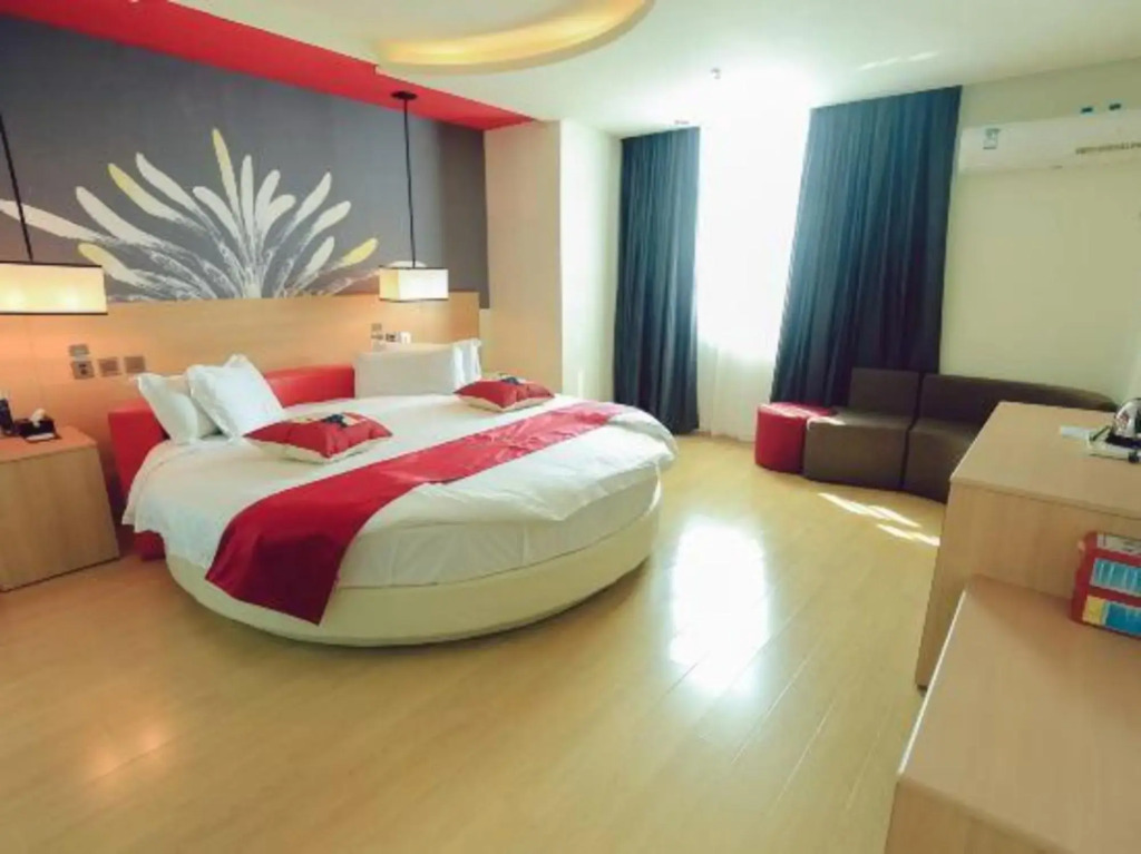 Quan Tong Hotel