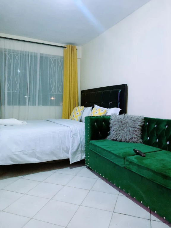 Stay.Plus Hill View Studio Apartment
