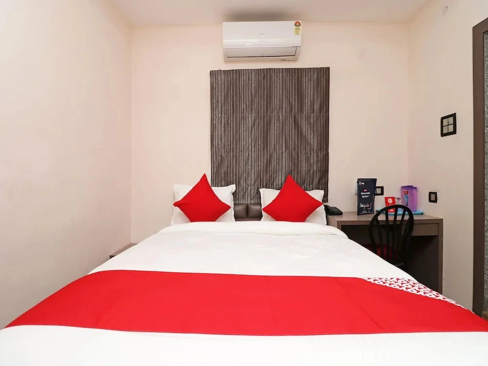 Hotel Barney Grand By OYO Rooms