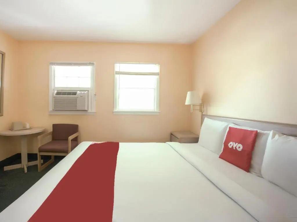OYO Hotel Durham West Hills