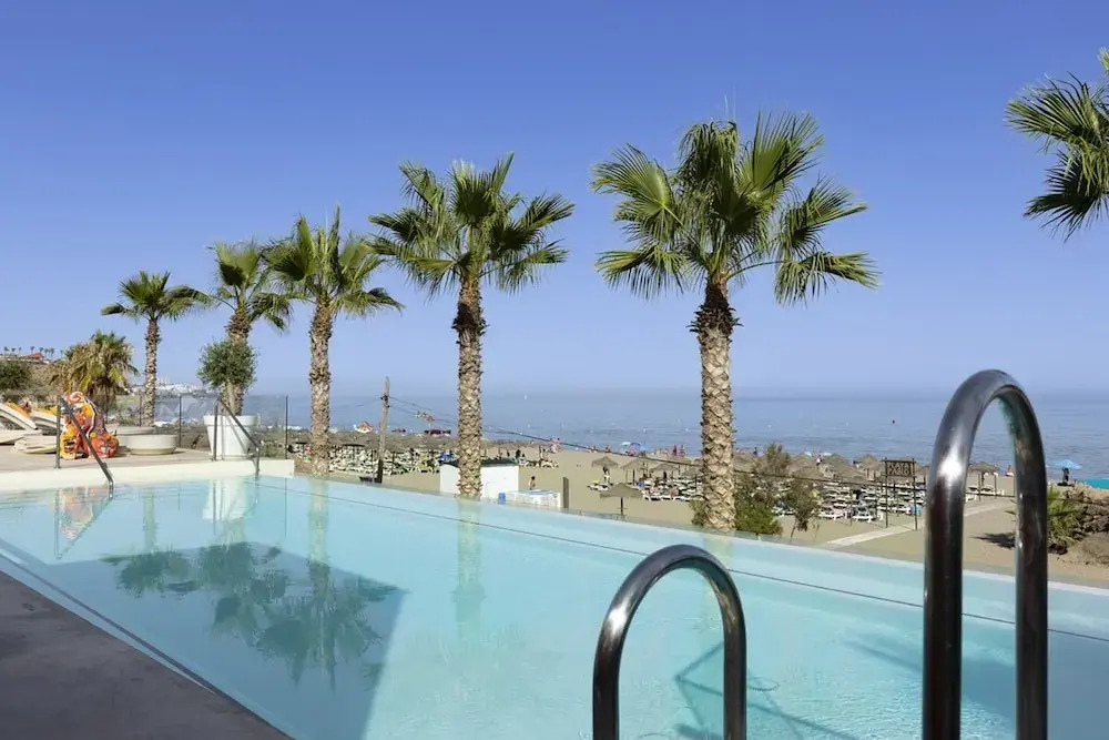 Horizon Top Floor Apartment Higueron