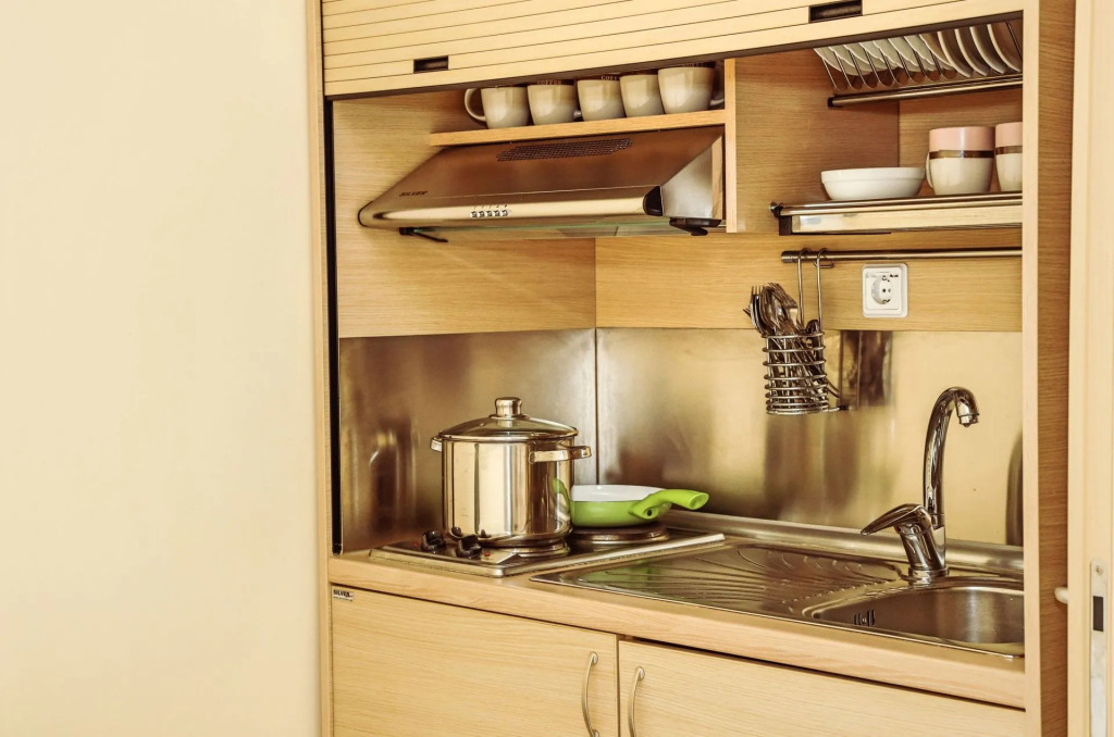 Golden Deer Apartments