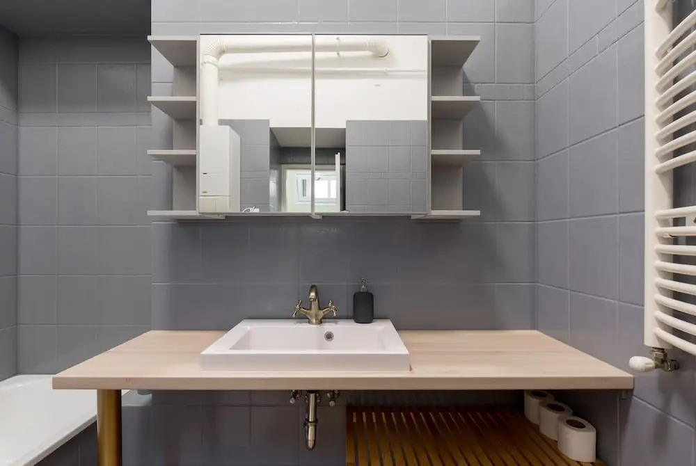 Blue Bird Apartment