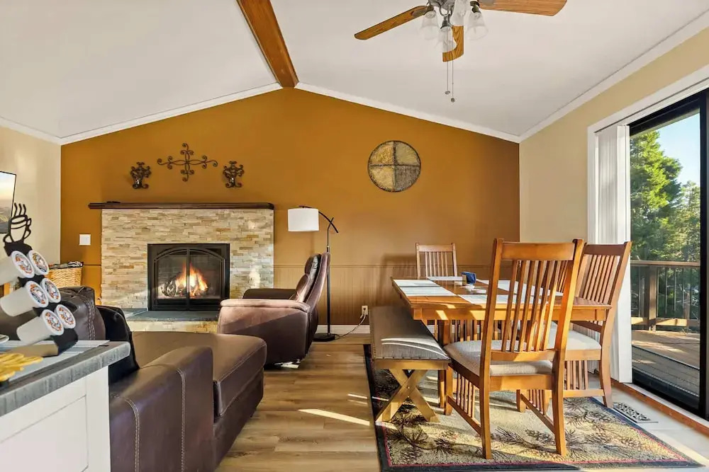 The Leehive Near Lake Arrowhead Village