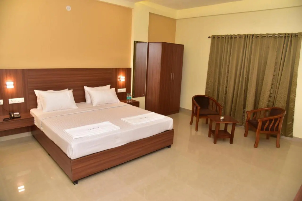 Hotel Citywalk Residency