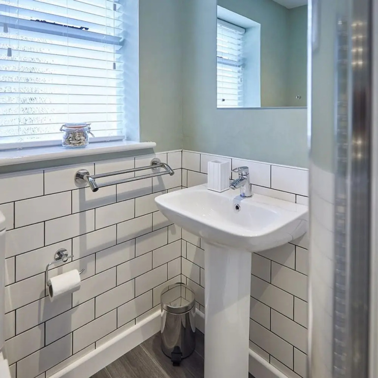 Host & Stay - Dolphin Cottage 1736