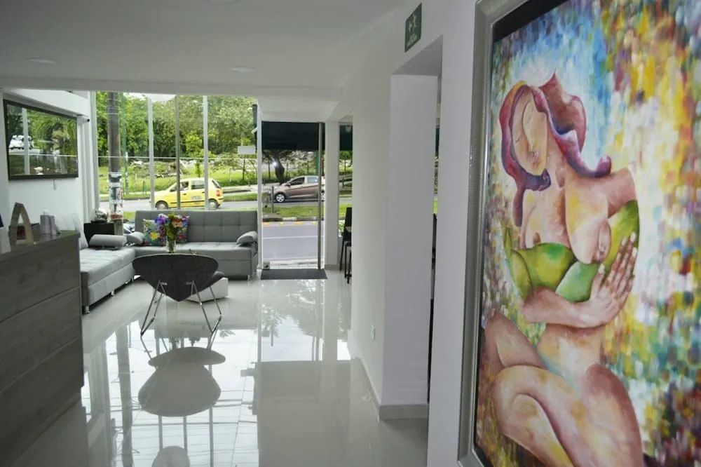 Armoni Hotel Boutique