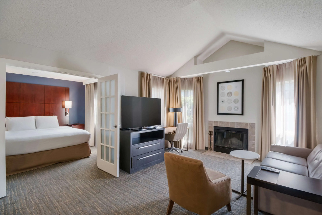 Sonesta ES Suites Huntington Beach Fountain Valley