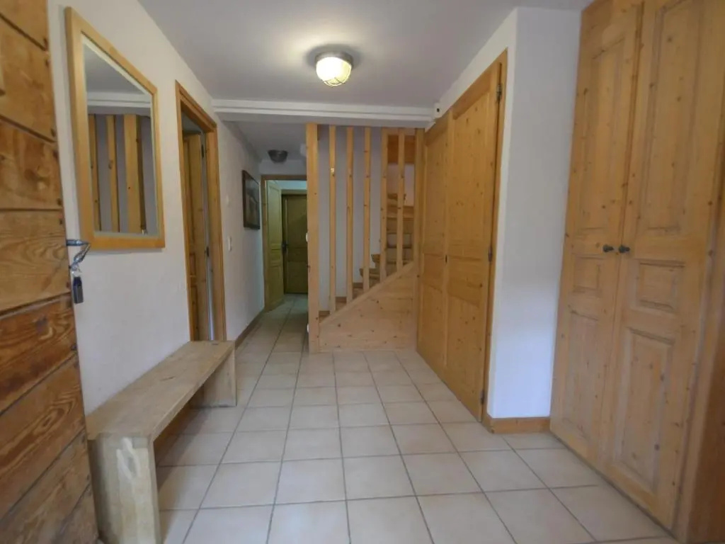 Chalet Le Grand-Bornand, 8 pièces, 11 personnes - FR-1-391-22