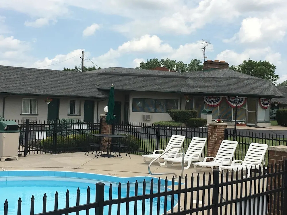 The Shaker Inn