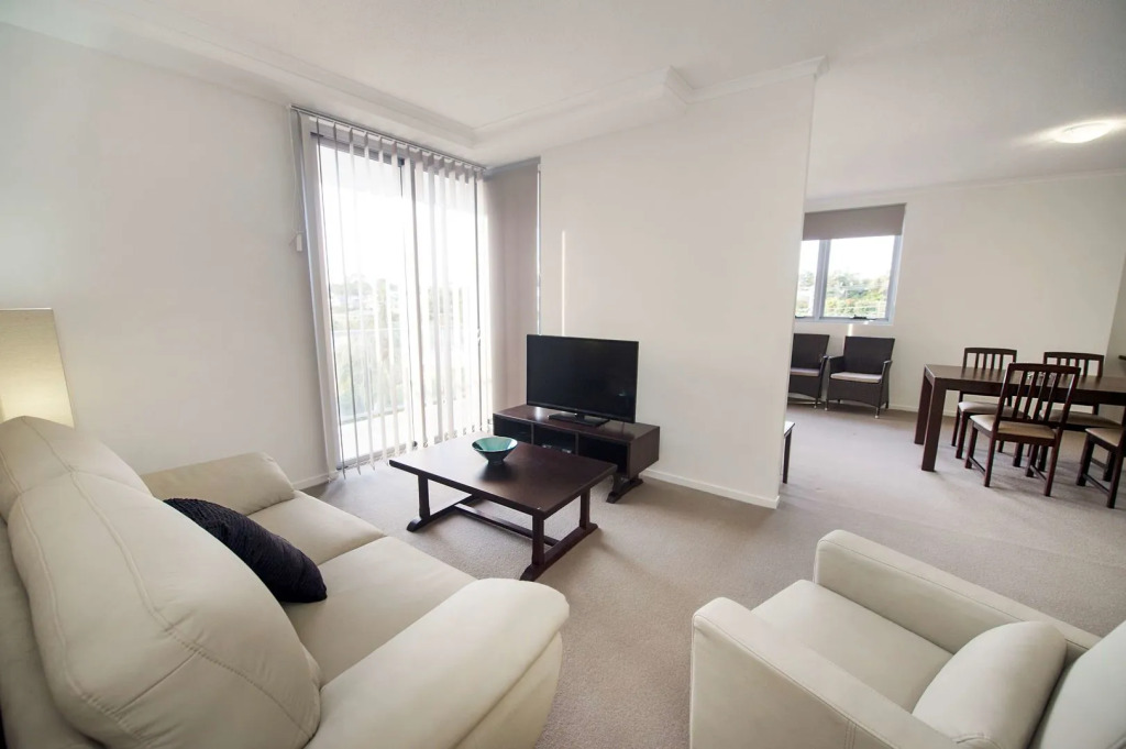 Curtis Central Apartments Official