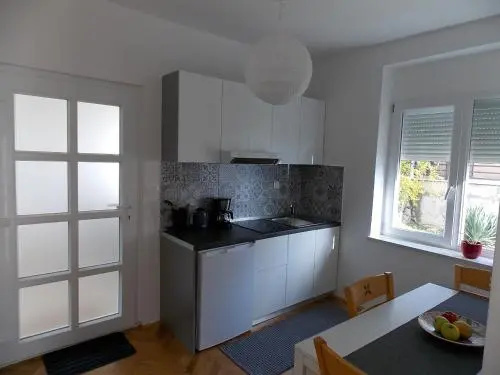 Apartment Ellalinda