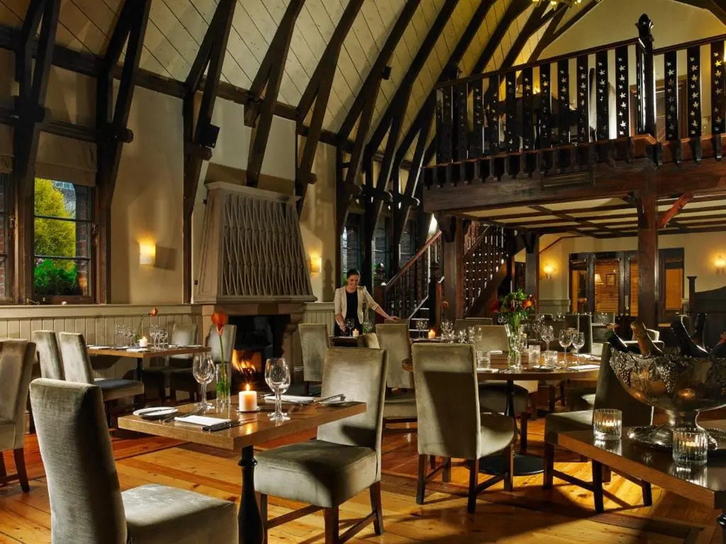 Schoolhouse Hotel