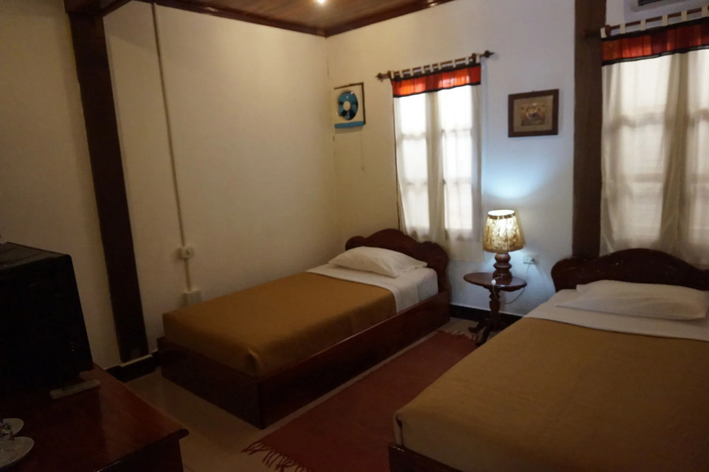 Ouis Guesthouse