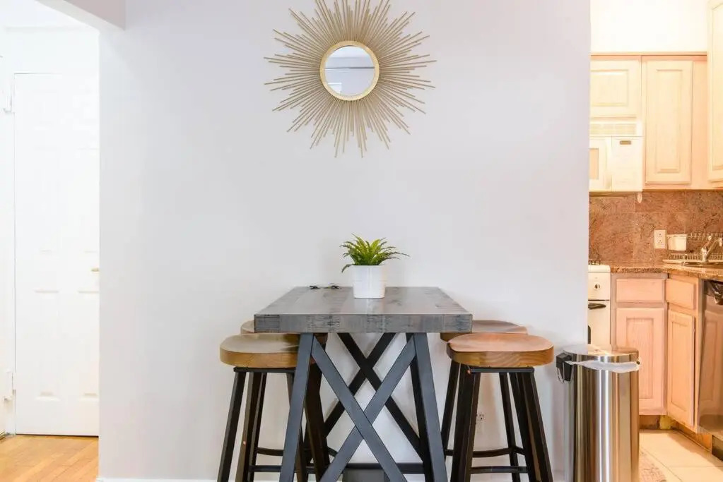 350-1a Gramercy New 1BR Sleeps4 Newly Furnished