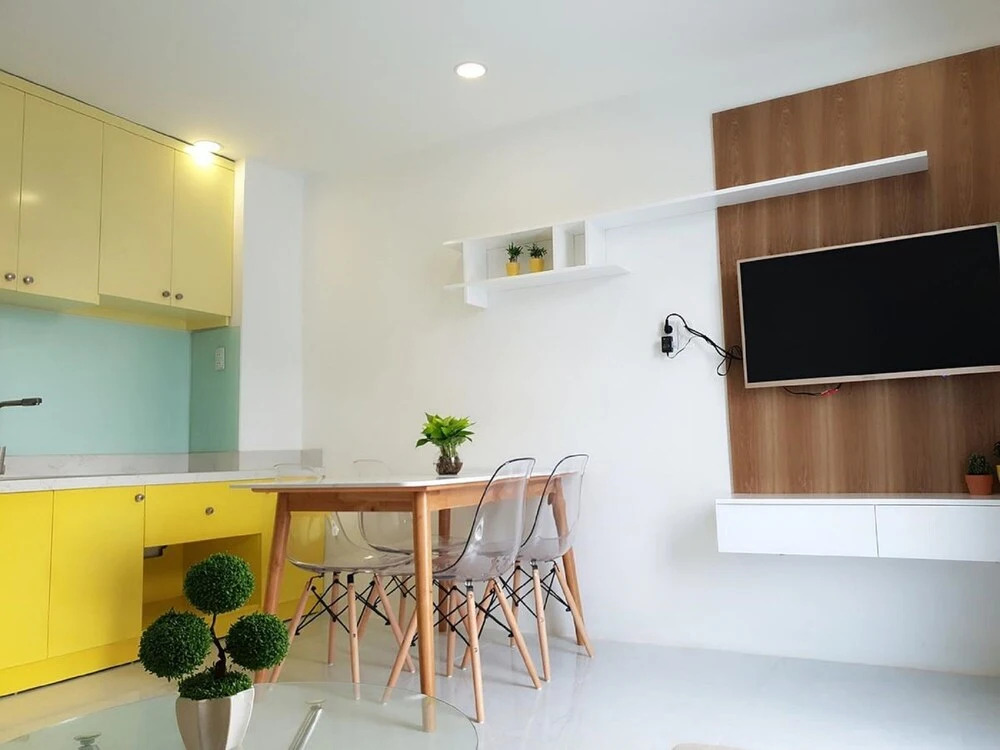 Yelo Hostel & Cafe