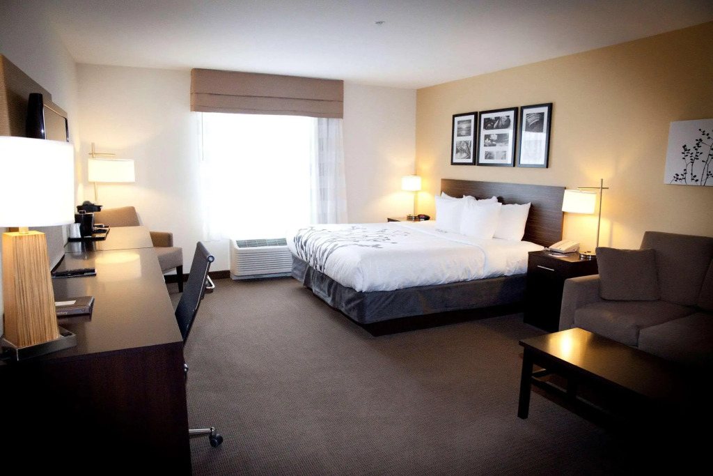 Sleep Inn & Suites Moundsville - Wheeling