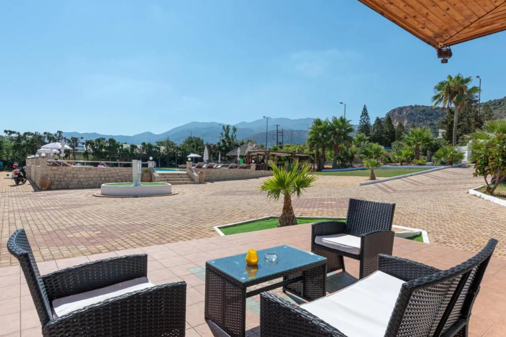 W Suites by Estia