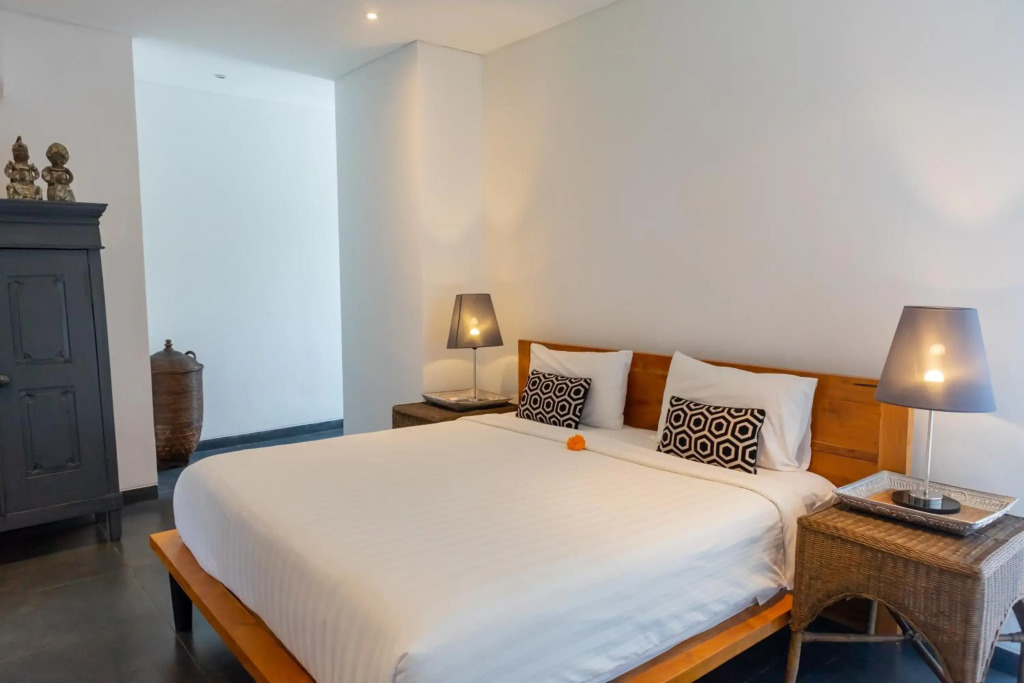 AC3UMA - Luxury Villa 3 BR in Canggu, Bali. with Private Style.