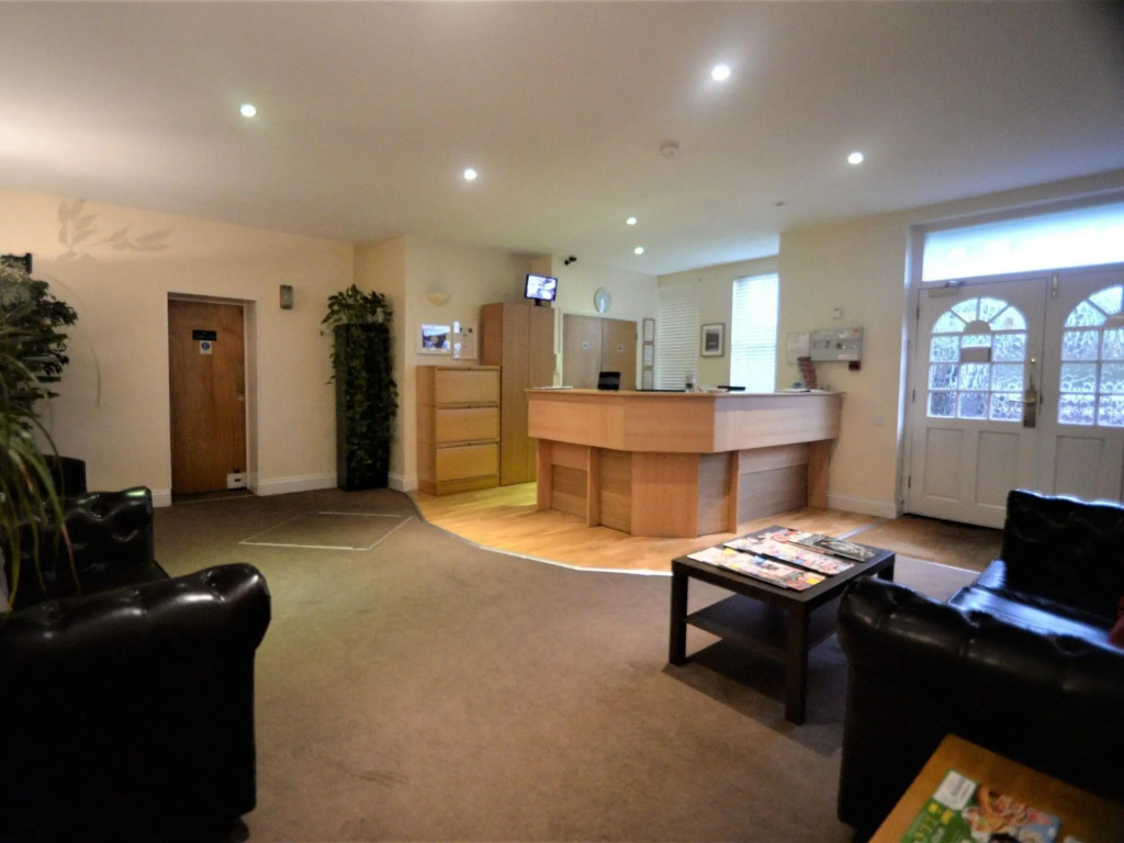 The Gateway Hotel