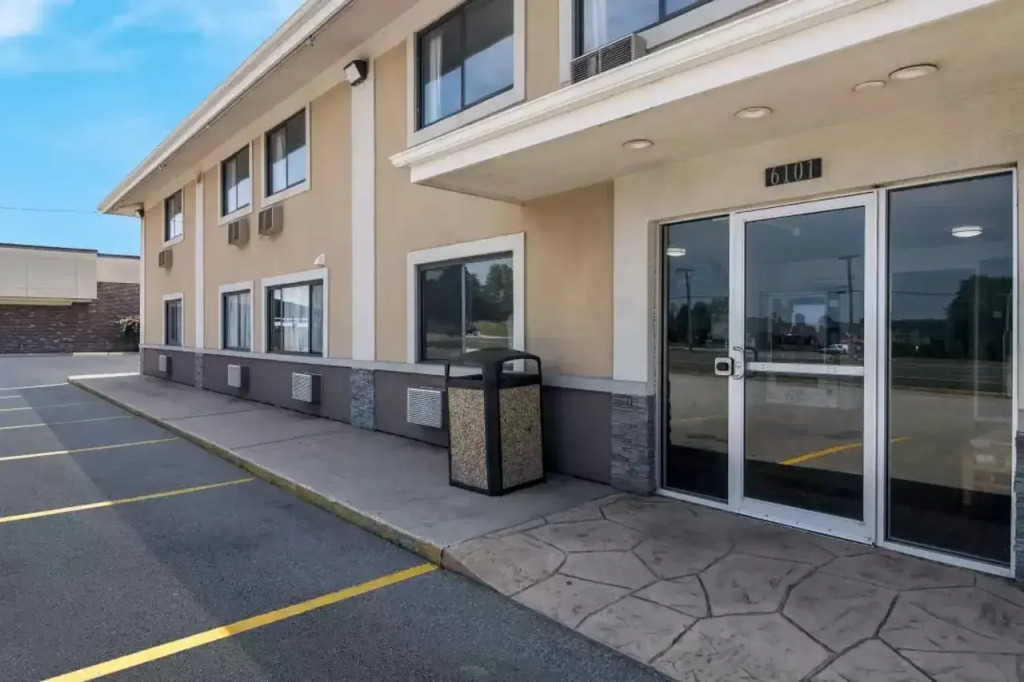 Suburban Studios Portage