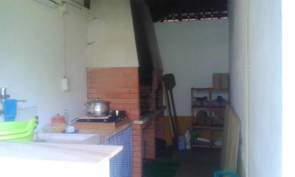 House With one Bedroom in Espinho, With Furnished Garden and Wifi Near the Beach