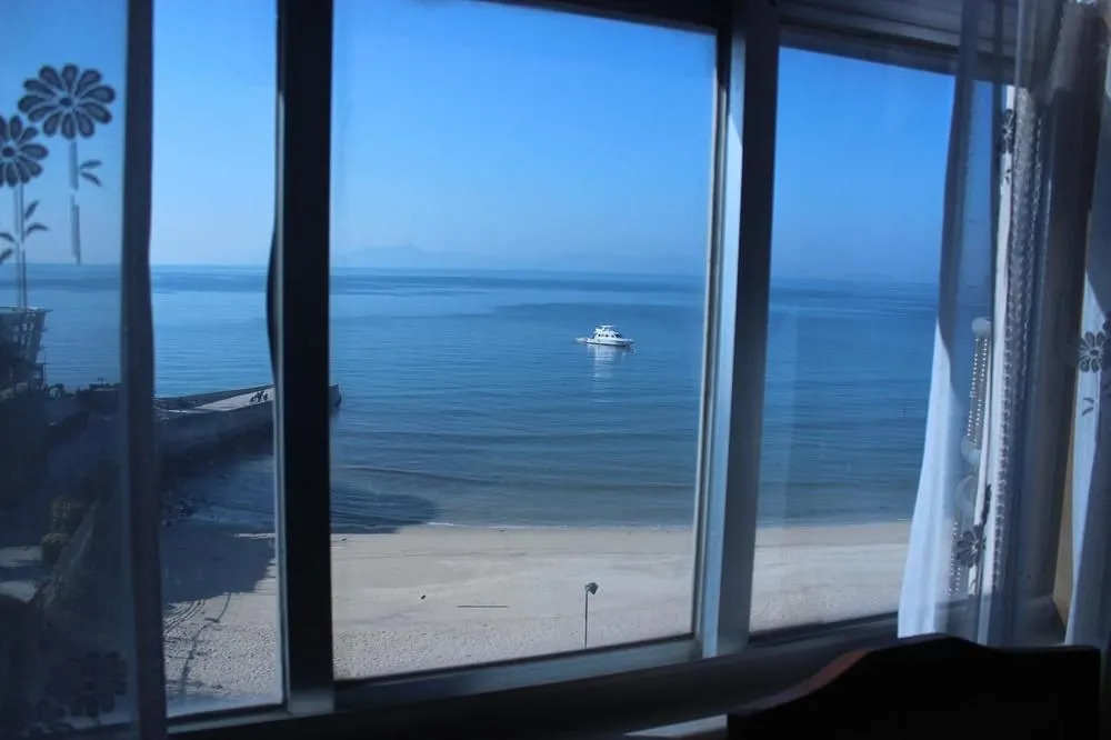 Shenzhen White House Seaview Resort Hotel