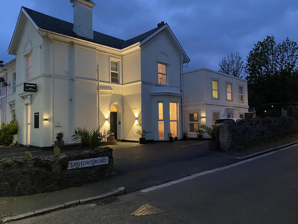 Abingdon House