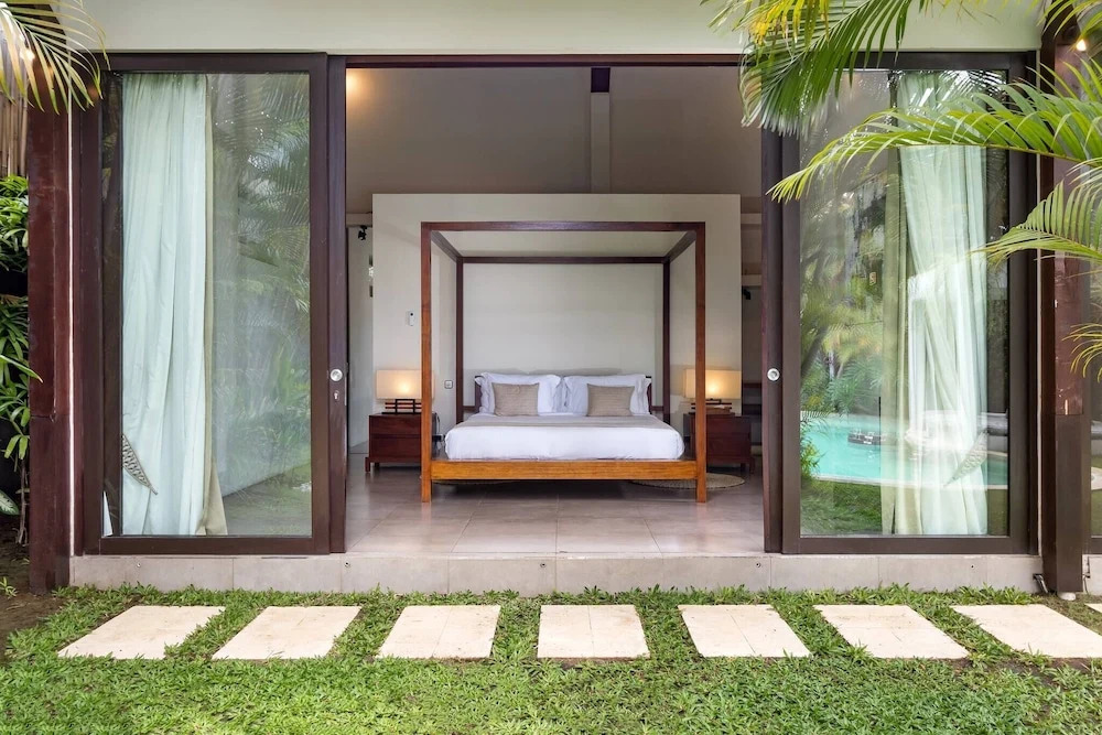 Best Seller 2 Br Pool Villa In Heart Of Seminyak