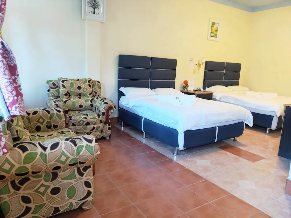 Sunshine View Hotel