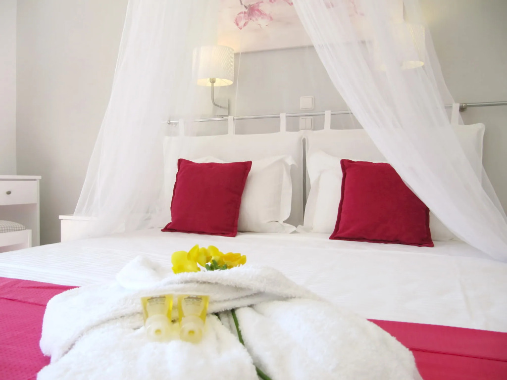 Camara Hotel