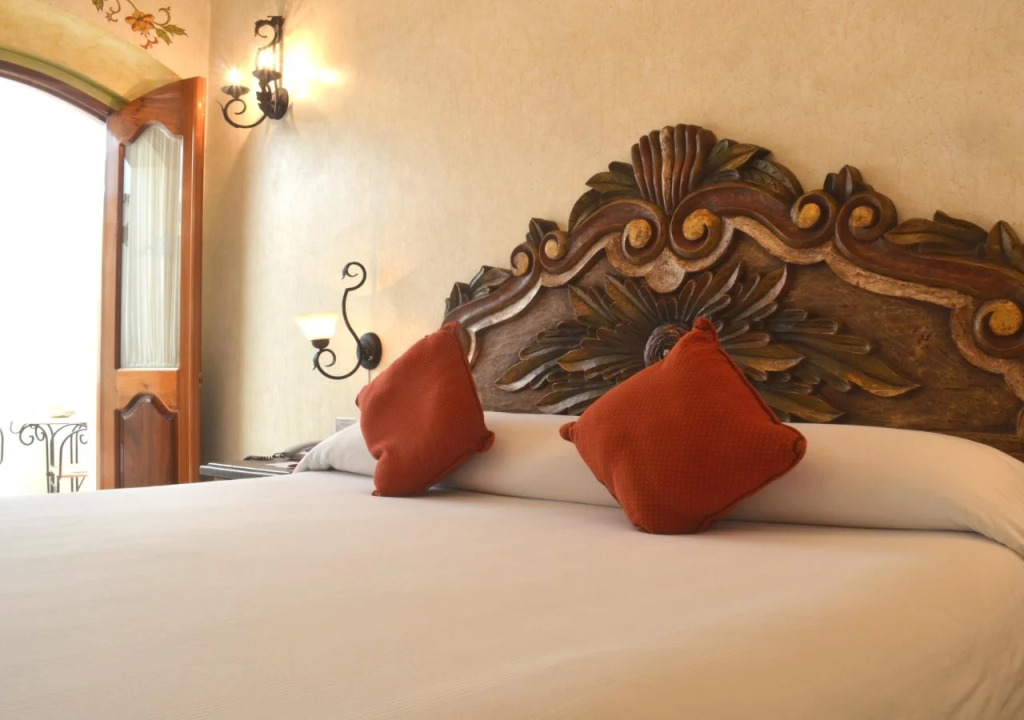 Los Pilares Hotel