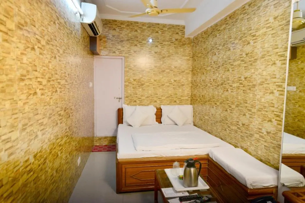 Hotel Ganpati