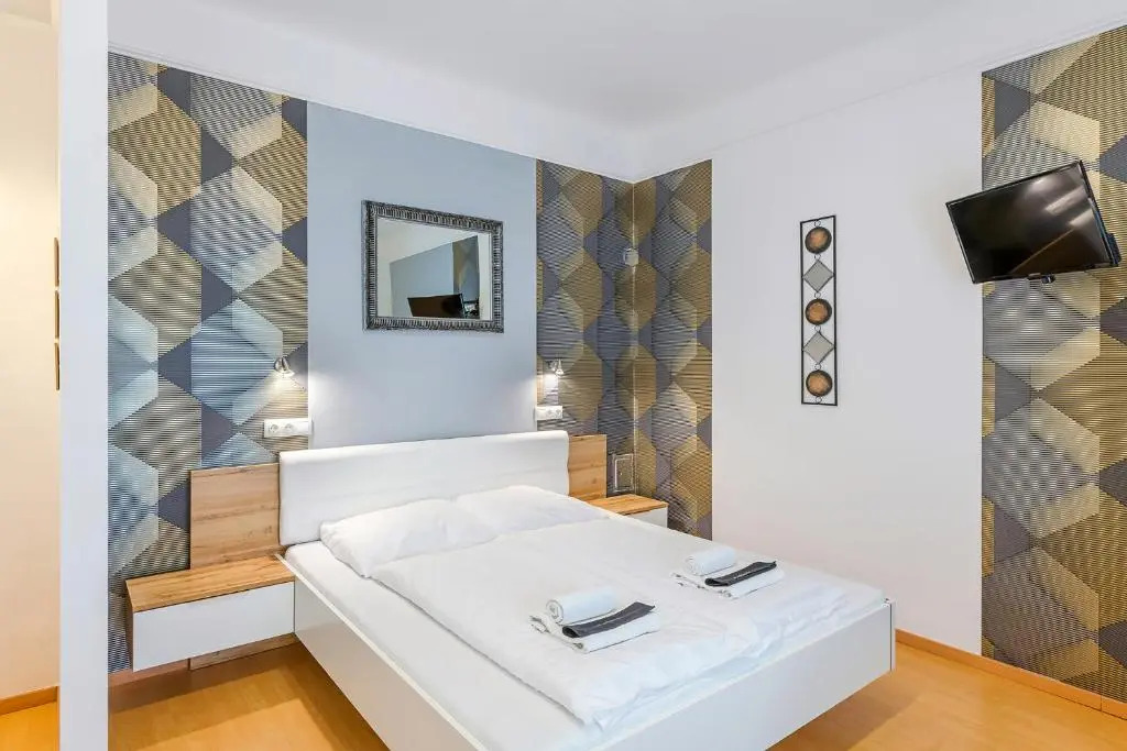 PARKING, AC, WIFI 2 room apartment in the center