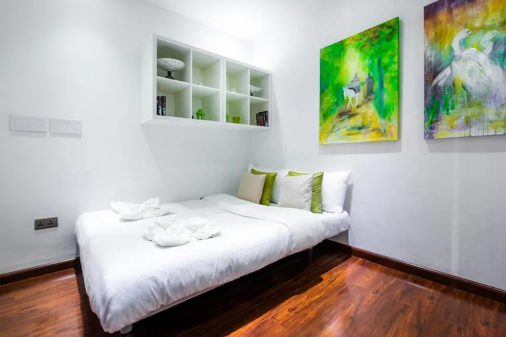Exquisite 2BR w Exclusive Beach Access at the Palm