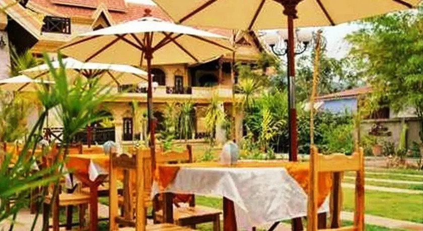 Vangphaikham Hotel