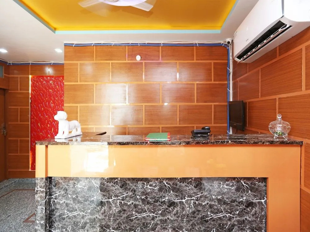 Hotel Anant Plaza