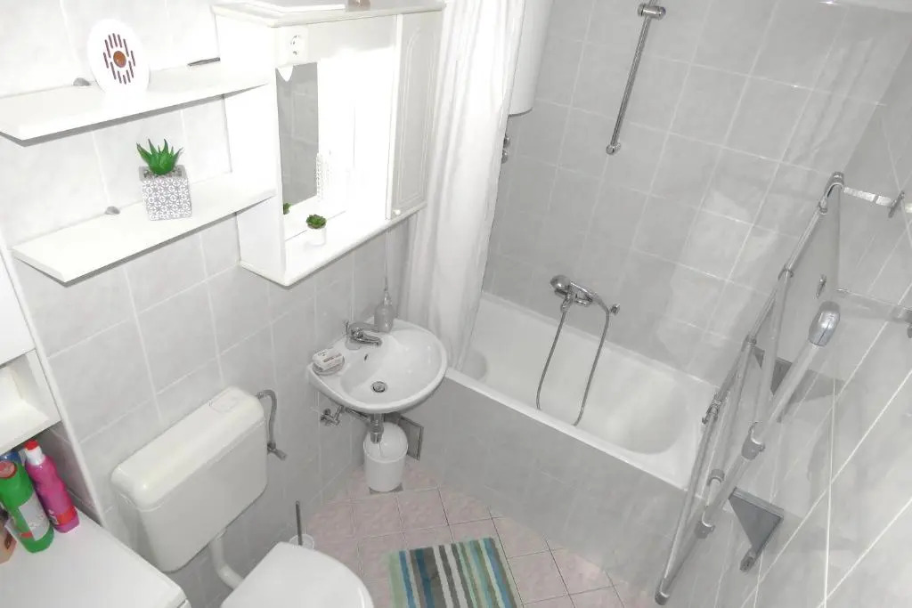 Nikolic Apartment