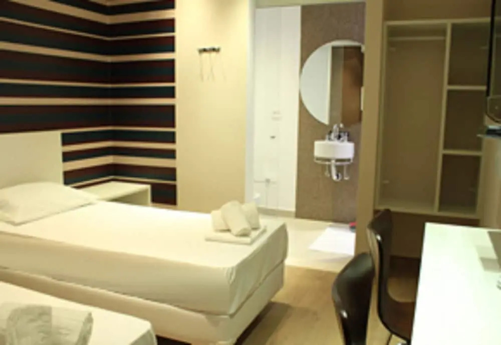 Hotel Suites Flex Inn