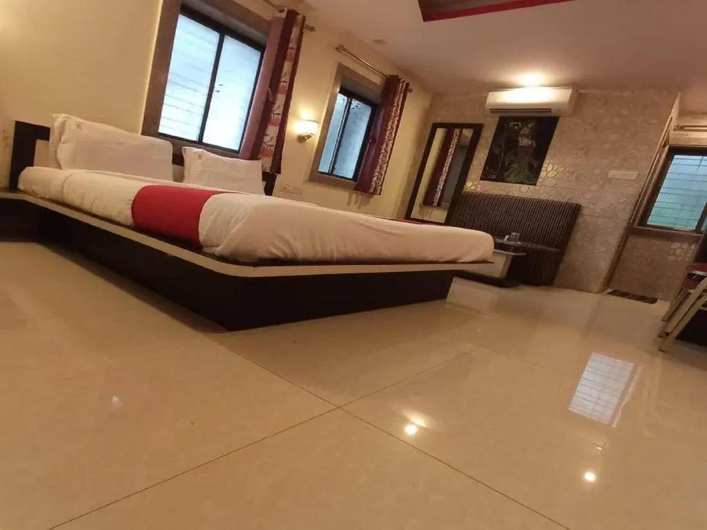 Hotel Panchgani Crown