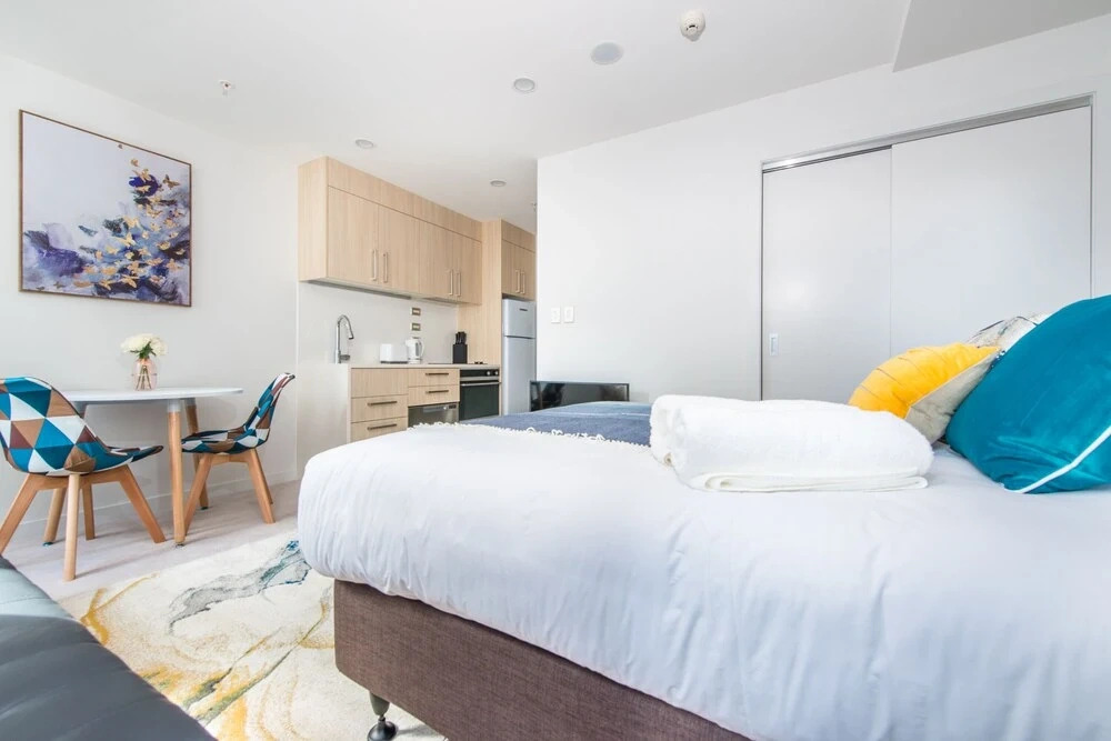 Ehome - Perfect Location - Dream Under Skytower