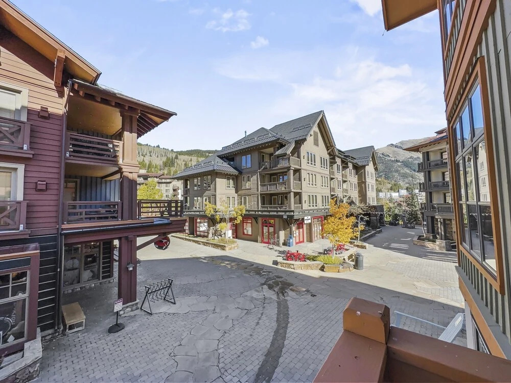 Co208 Copper One Lodge 2 Bedroom Condo by RedAwning