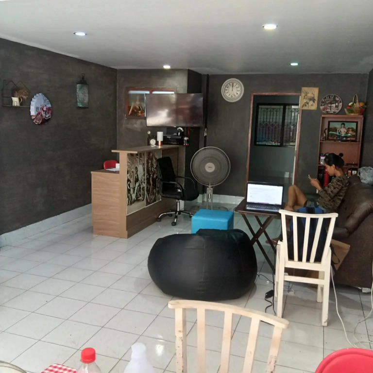 Shady'S Hostel