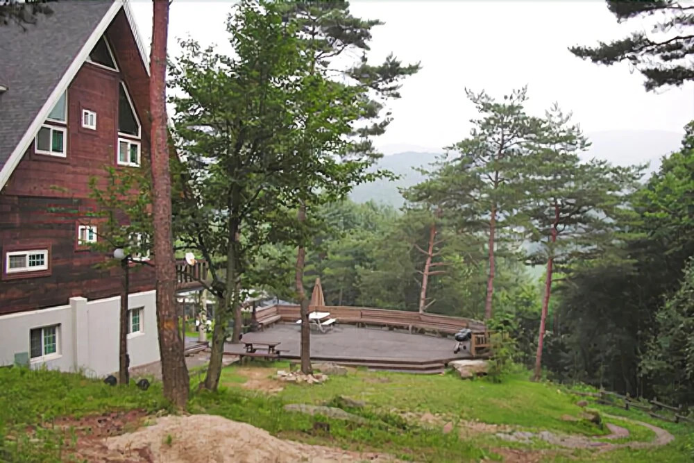 Hoengseong Schwarzwald Pension