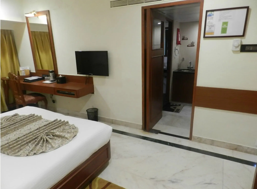 Regenta Place The Emerald