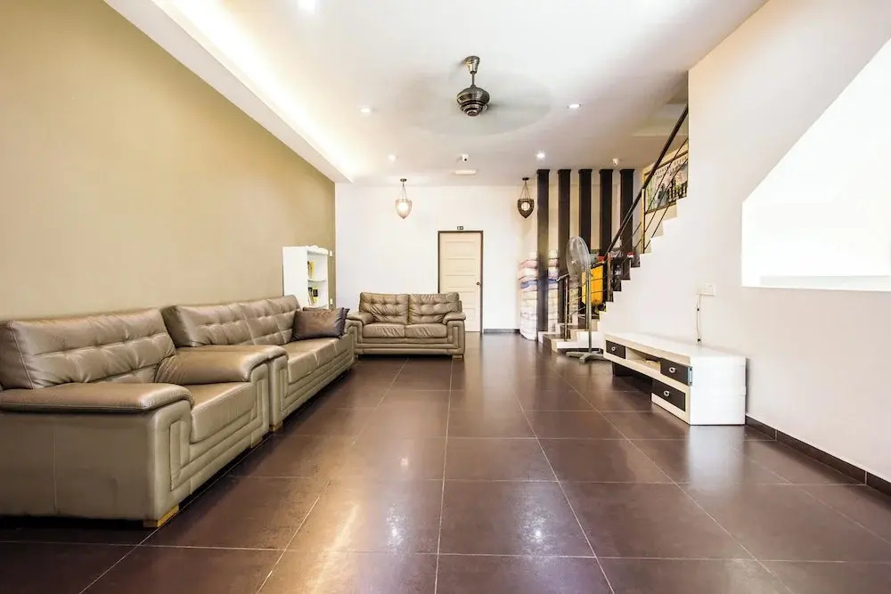 Value Inn Homestay by uBook